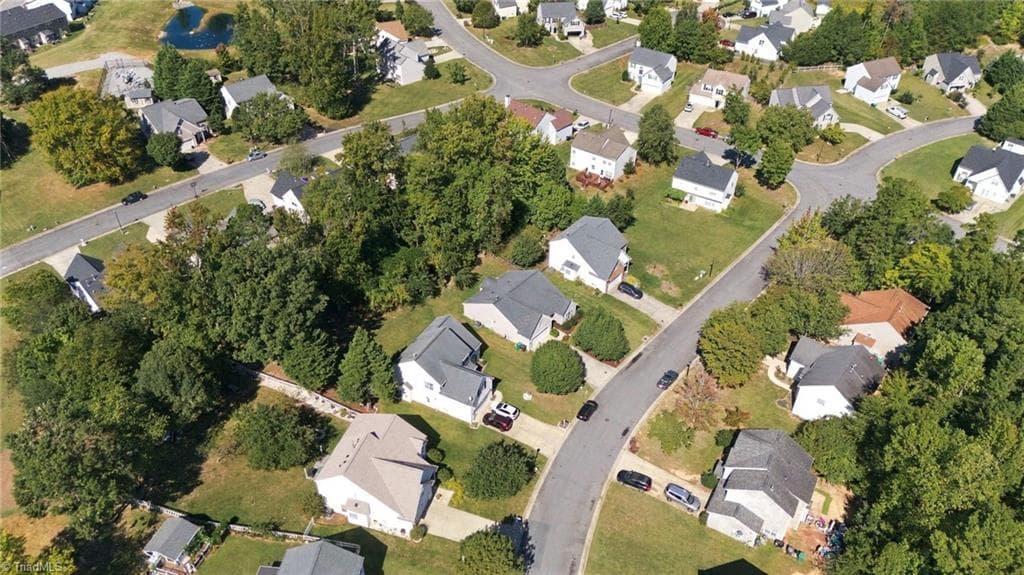 Stick/Site Built at 3339 Cherrybrook Drive, Jamestown NC 27282, Jamestown, photo 27 of 37