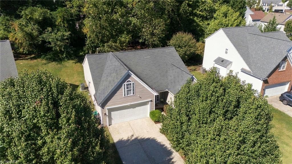 Stick/Site Built at 3339 Cherrybrook Drive, Jamestown NC 27282, Jamestown, photo 31 of 37