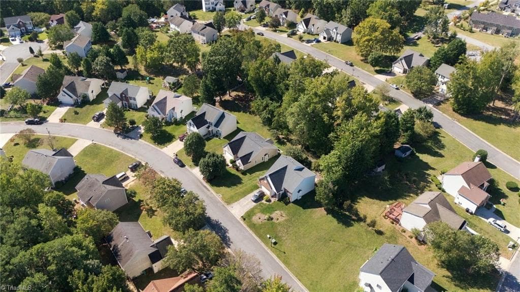 Stick/Site Built at 3339 Cherrybrook Drive, Jamestown NC 27282, Jamestown, photo 29 of 37