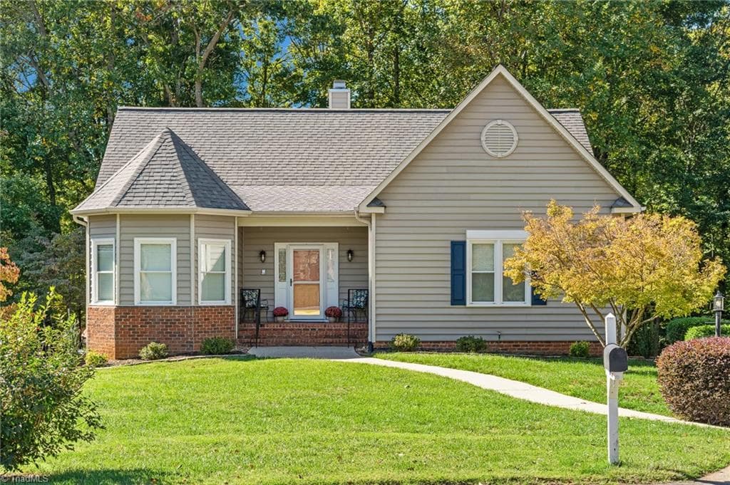 6858 Greenbrook Drive, Clemmons NC 27012
