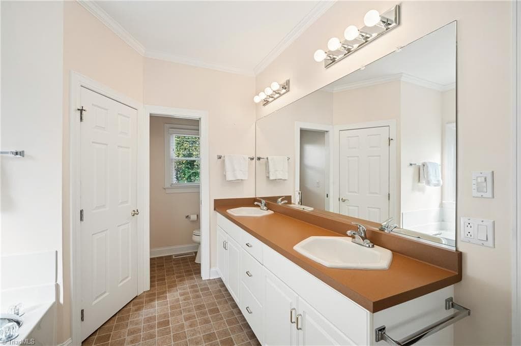 Stick/Site Built at 6858 Greenbrook Drive, Clemmons NC 27012, Clemmons, photo 11 of 22
