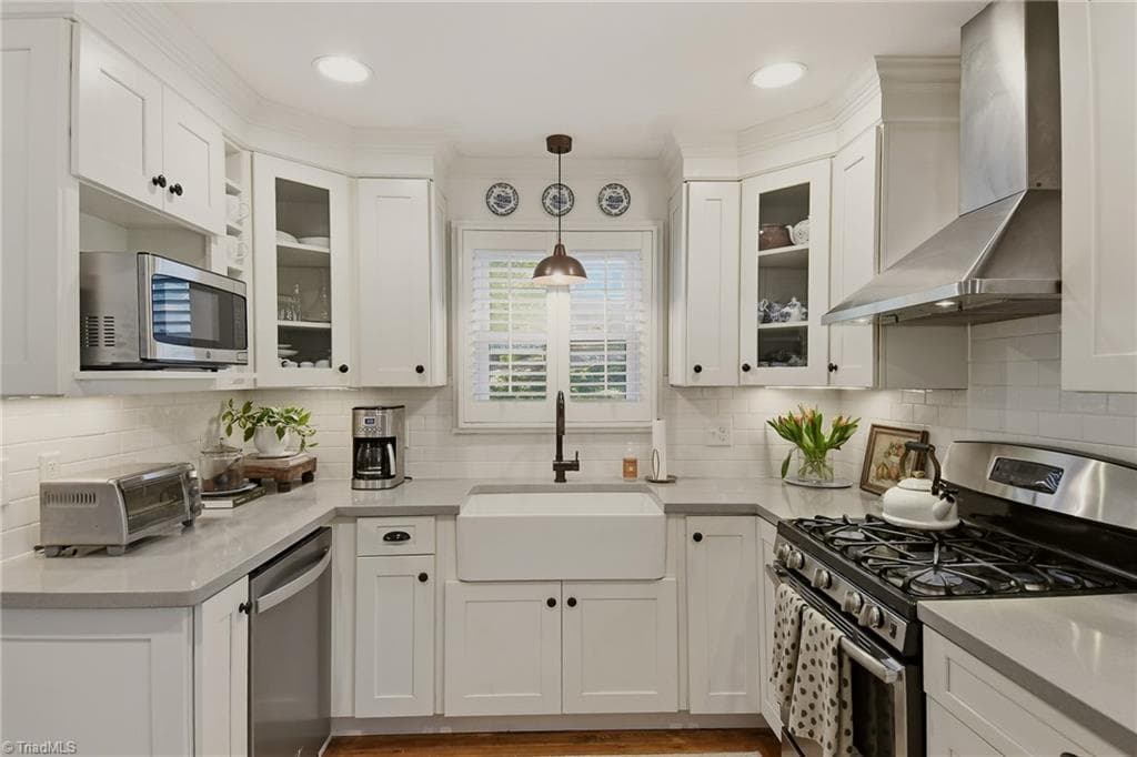 Stick/Site Built at 1711 Meadowbrook Drive, Winston-Salem NC 27104, Winston-Salem, photo 10 of 43