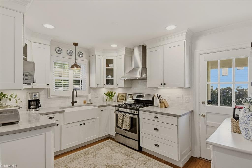 Stick/Site Built at 1711 Meadowbrook Drive, Winston-Salem NC 27104, Winston-Salem, photo 11 of 43
