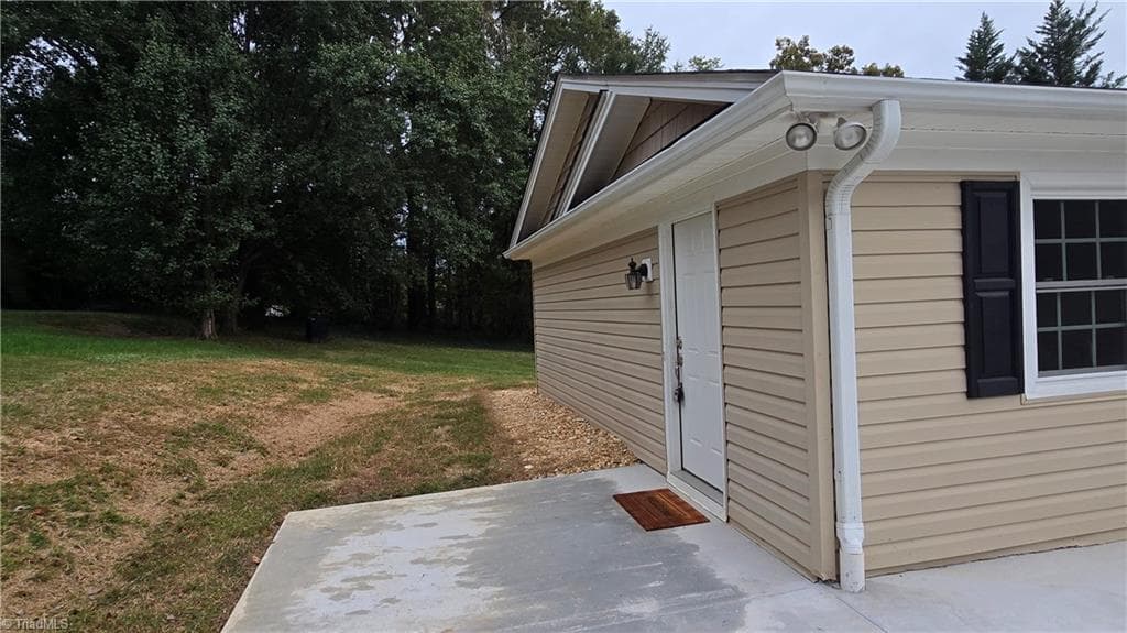Stick/Site Built at 261 Dudley Avenue, Mount Airy NC 27030, Mount Airy, photo 3 of 45
