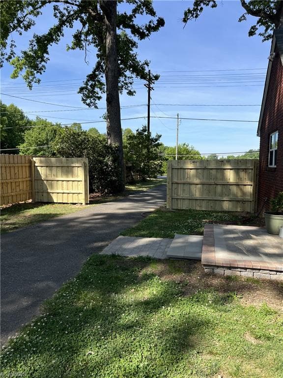 Stick/Site Built at 4511 Old Rural Hall Road, Winston-Salem NC 27105, Winston-Salem, photo 32 of 41