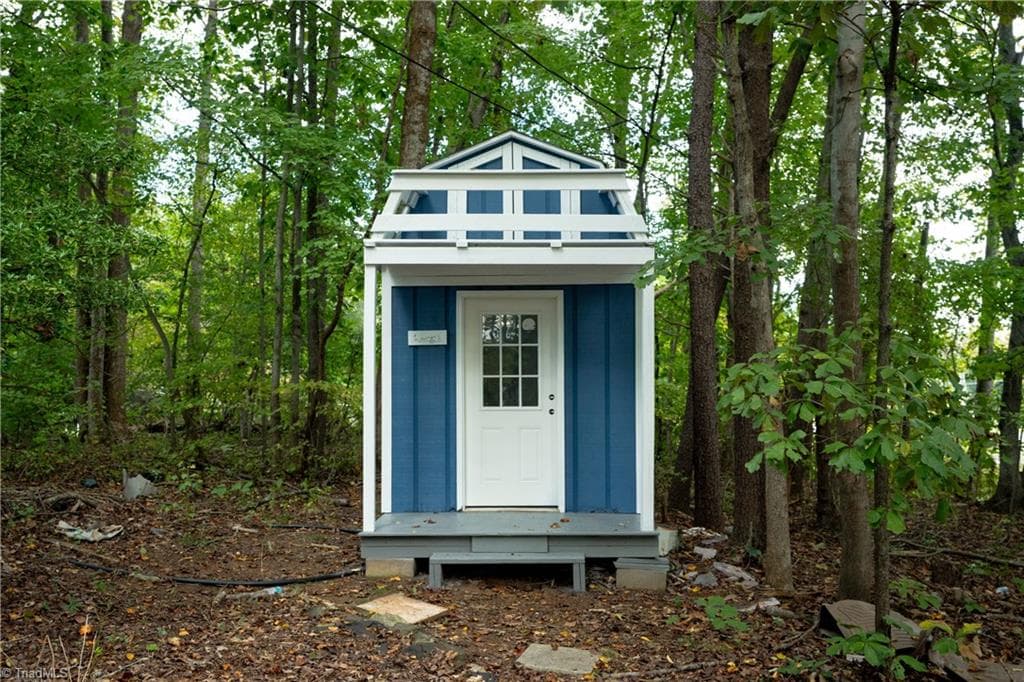 Stick/Site Built at 204 & 208 Horseshoe Bend, Winston-Salem NC 27101, Winston-Salem, photo 40 of 41