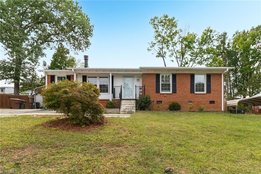 4119 Bramlet Place, Greensboro NC 27407