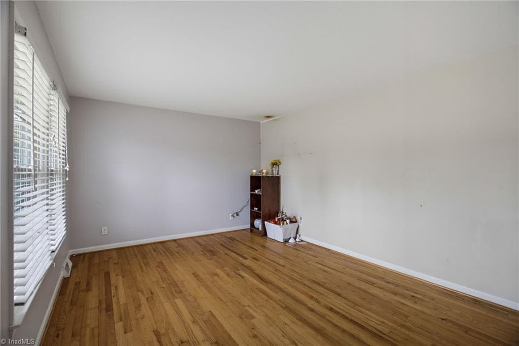 Stick/Site Built at 4119 Bramlet Place, Greensboro NC 27407, Greensboro, photo 5 of 31
