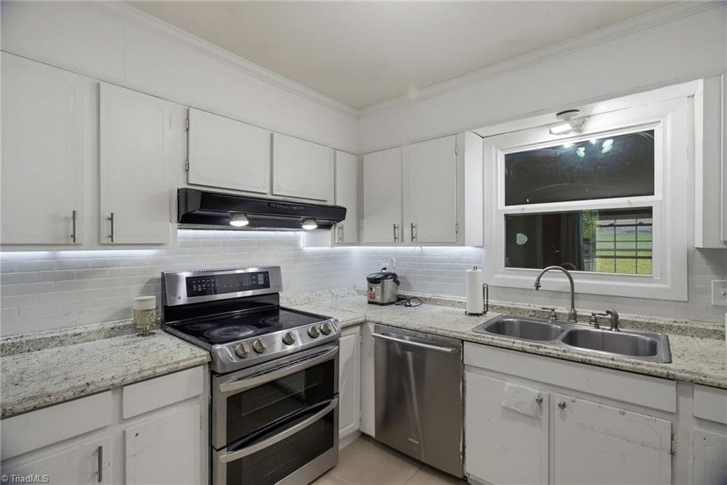 Stick/Site Built at 4119 Bramlet Place, Greensboro NC 27407, Greensboro, photo 15 of 31