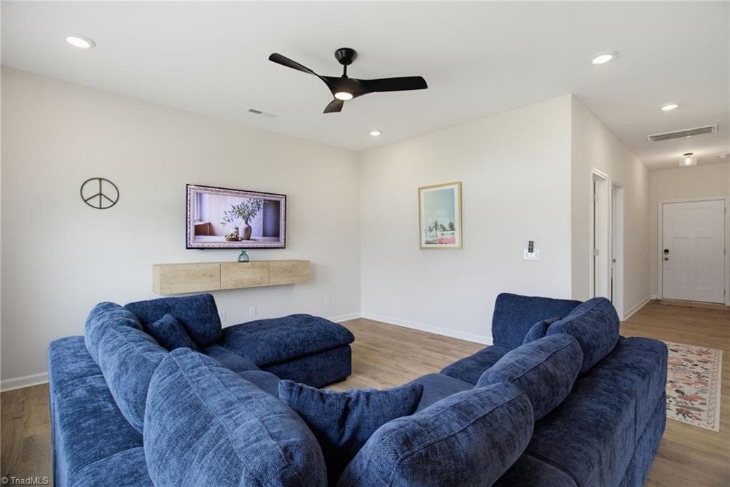 Stick/Site Built at 2654 Wood Valley Road, Winston-Salem NC 27106, Winston-Salem, photo 13 of 36