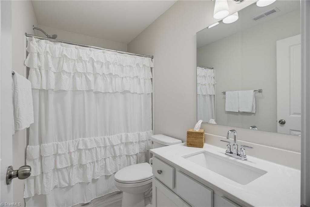 Stick/Site Built at 2654 Wood Valley Road, Winston-Salem NC 27106, Winston-Salem, photo 11 of 36