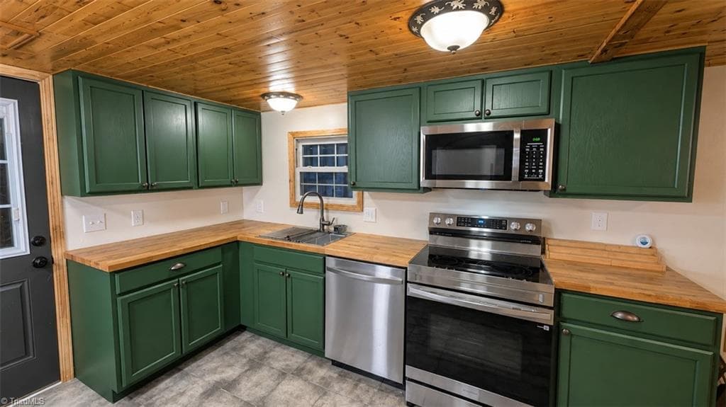 Manufactured Home at 1060 Burch Tree Road, King NC 27021, King, photo 3 of 6