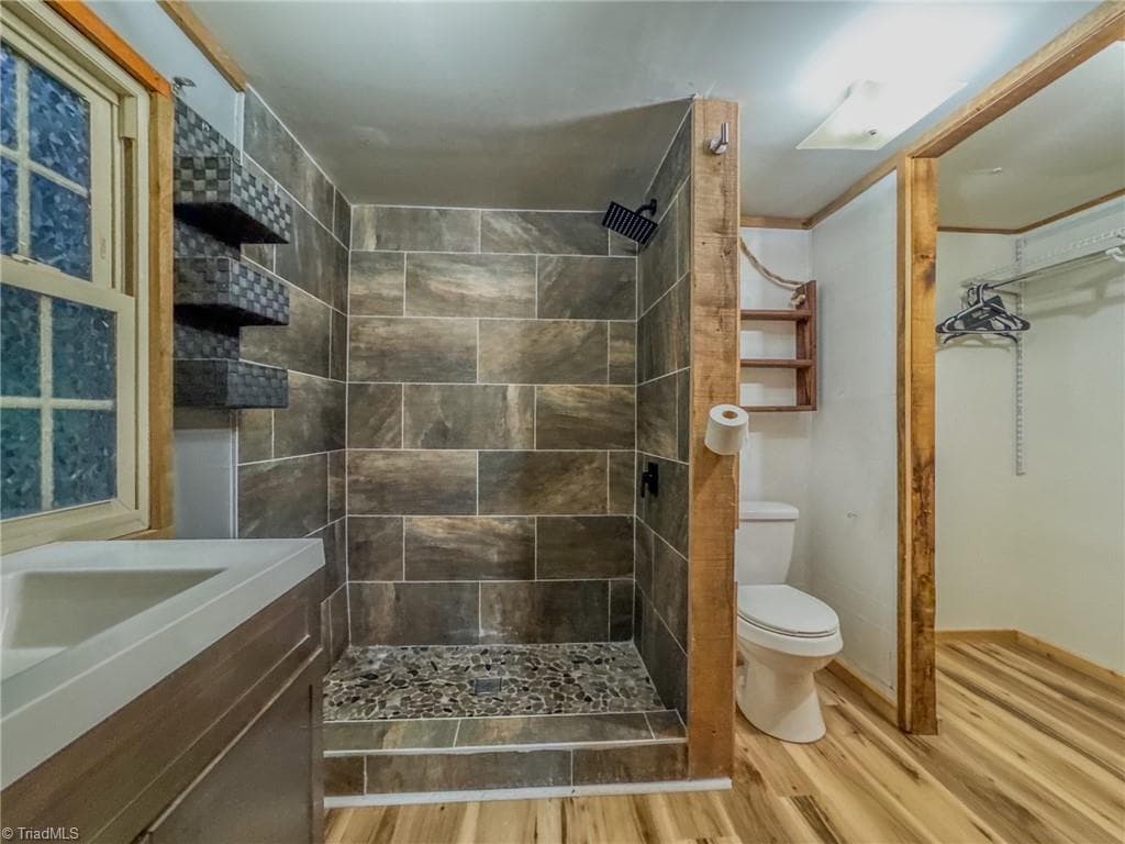 Manufactured Home at 1060 Burch Tree Road, King NC 27021, photo 14 of 25