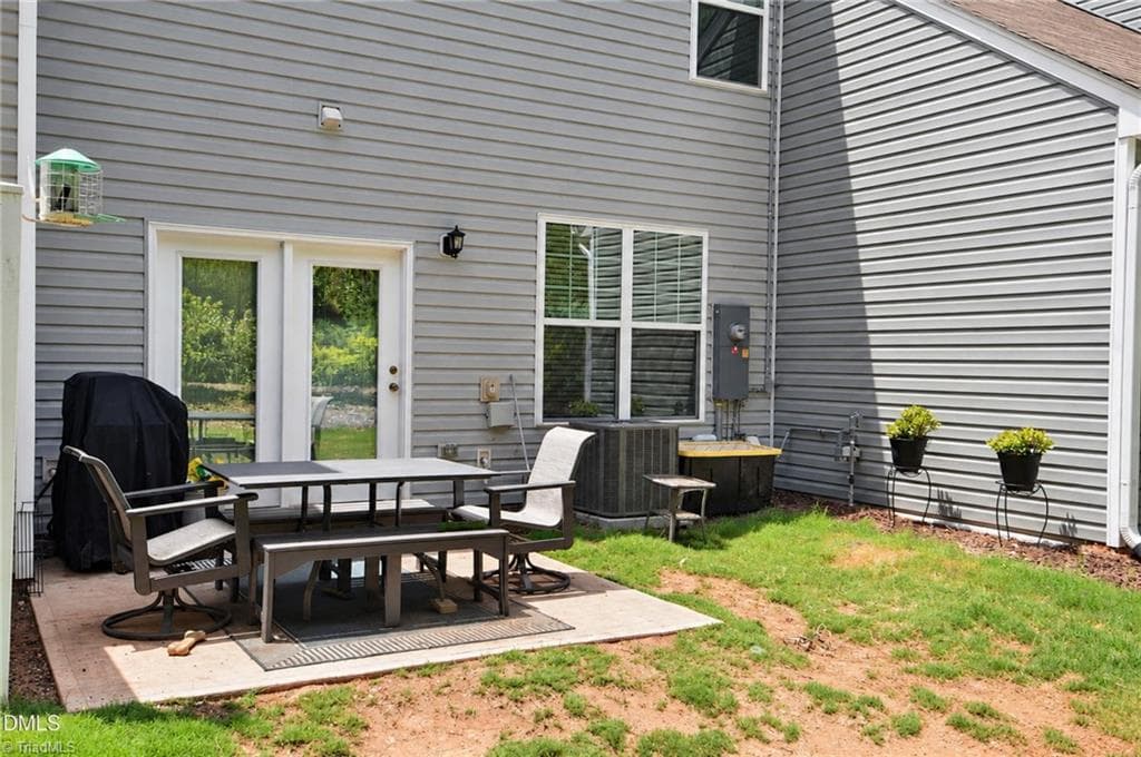 Stick/Site Built at 823 Pryor Street, Mebane NC 27302, Mebane, photo 4 of 22
