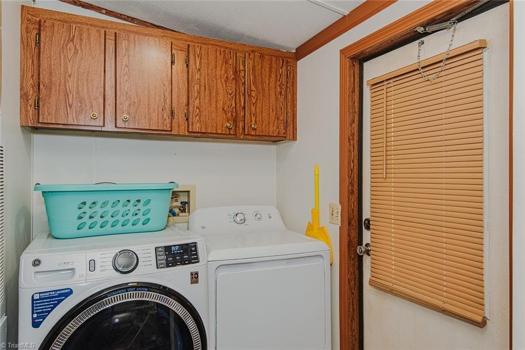 Manufactured Home at 1429 Newnam Road, Pelham NC 27311, Pelham, photo 16 of 36