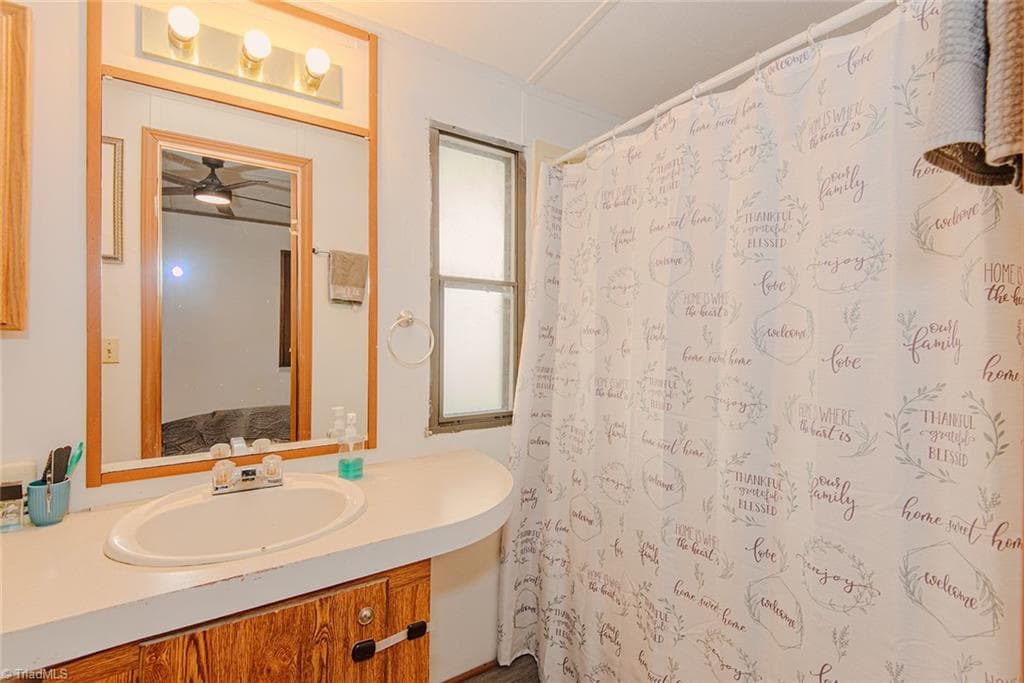 Manufactured Home at 1429 Newnam Road, Pelham NC 27311, Pelham, photo 18 of 36