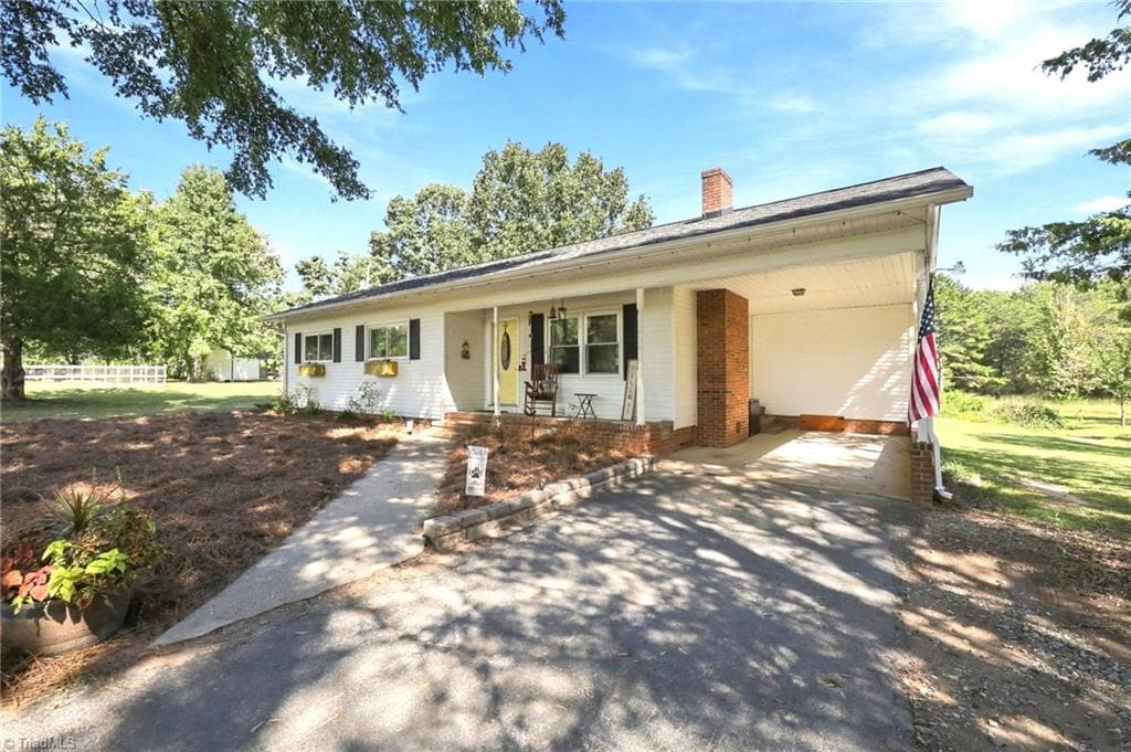 Stick/Site Built at 3947 Nc Highway 119, Mebane NC 27302, Mebane, photo 4 of 33