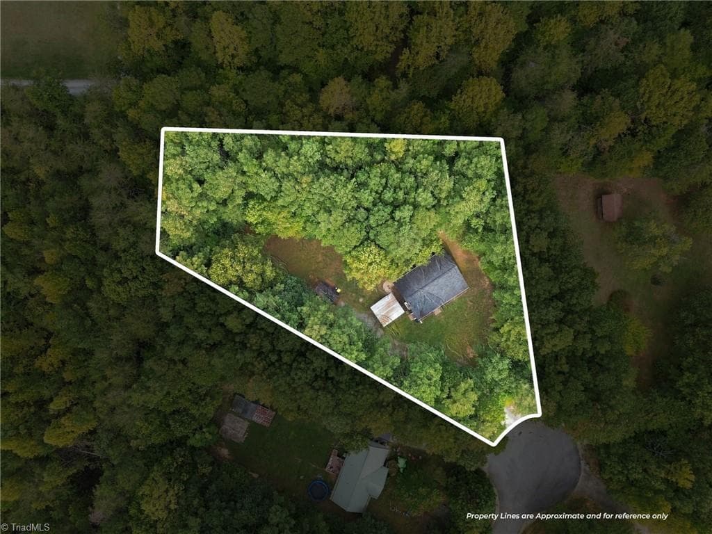 Stick/Site Built at 5822 Mill Pointe Lane, Efland NC 27243, Efland, photo 8 of 40