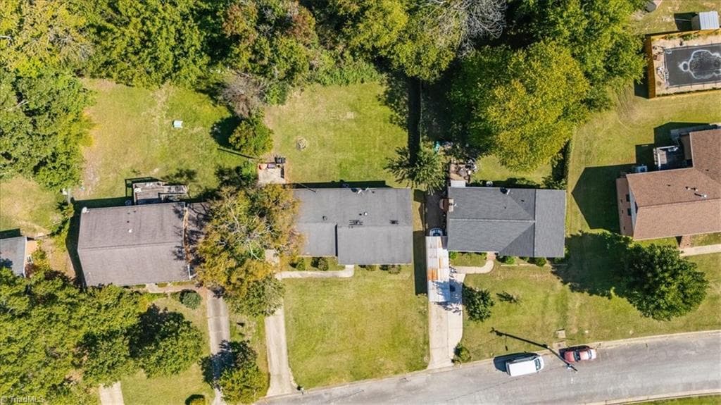 Stick/Site Built at 2507 Dumfries Road, Greensboro NC 27407, Greensboro, photo 24 of 24