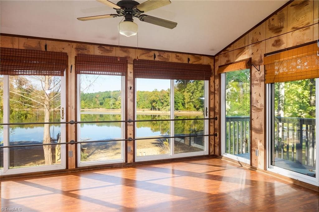 Stick/Site Built at 177 Lake Drive 2, Lexington NC 27292, Lexington, photo 11 of 39