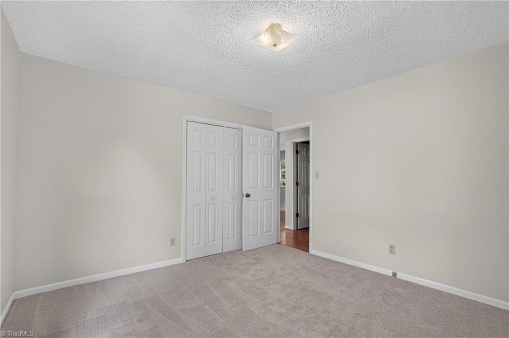Stick/Site Built at 1001 Kings Arms Court, High Point NC 27262, High Point, photo 9 of 21