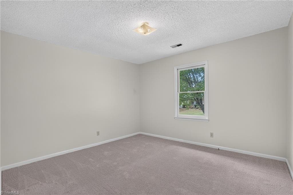 Stick/Site Built at 1001 Kings Arms Court, High Point NC 27262, High Point, photo 8 of 21