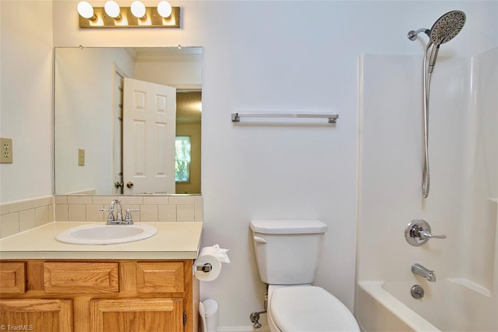 Stick/Site Built at 613 Lantern Ridge Drive, Winston-Salem NC 27104, Winston-Salem, photo 12 of 32