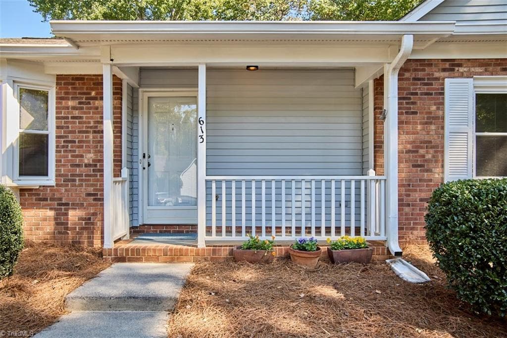 Stick/Site Built at 613 Lantern Ridge Drive, Winston-Salem NC 27104, Winston-Salem, photo 28 of 32