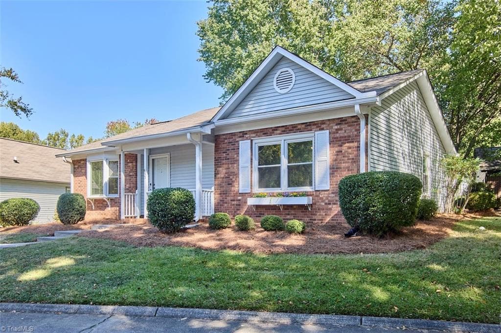 Stick/Site Built at 613 Lantern Ridge Drive, Winston-Salem NC 27104, Winston-Salem, photo 29 of 32