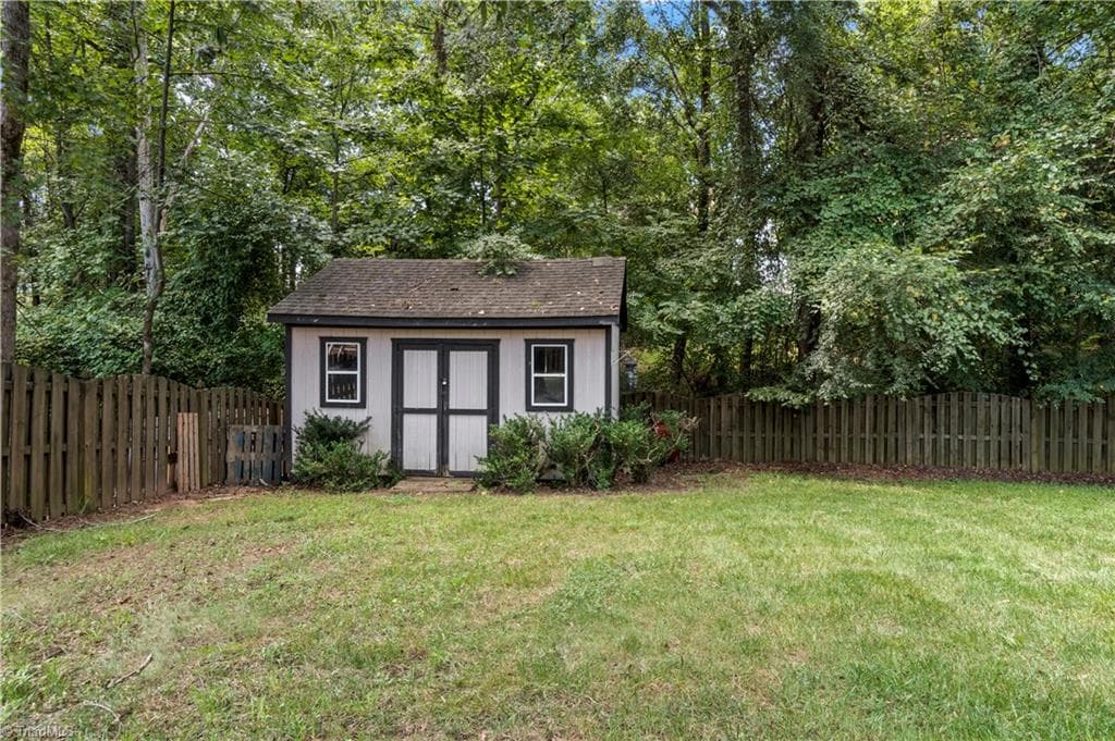 Stick/Site Built at 5356 Graycliff Lane, Clemmons NC 27012, Clemmons, photo 33 of 38