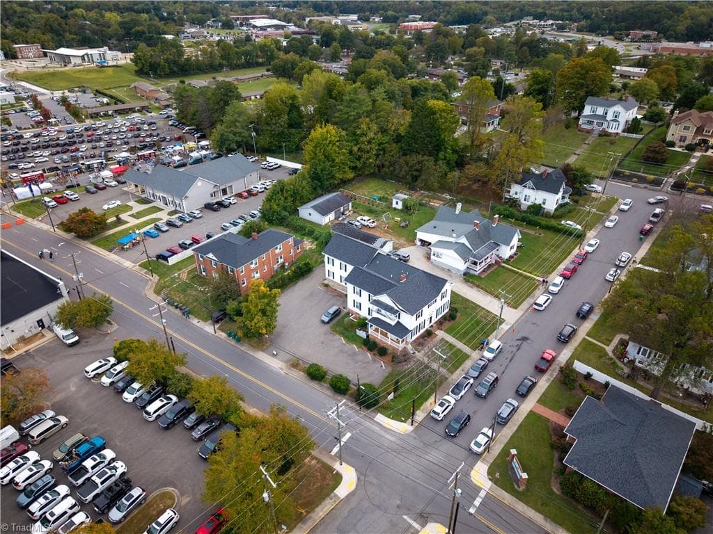 Office at 205 Rawley Avenue, Mount Airy NC 27030, Mount Airy, photo 10 of 50
