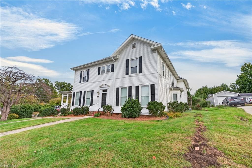 Office at 205 Rawley Avenue, Mount Airy NC 27030, Mount Airy, photo 37 of 50