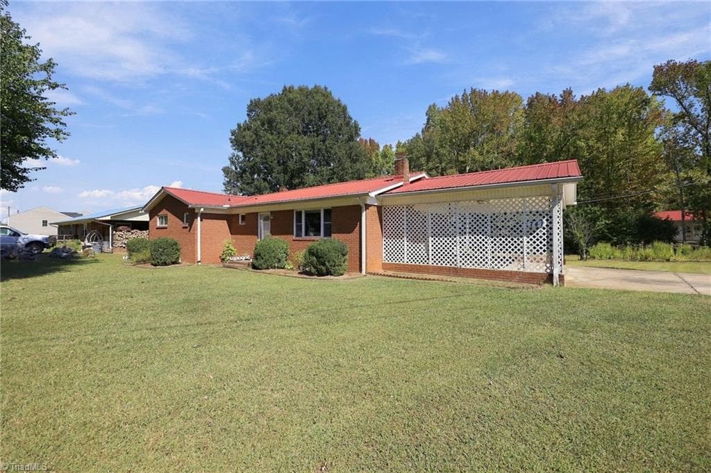 Stick/Site Built at 741 Kennedy Road, Thomasville NC 27360, Thomasville, photo 23 of 34
