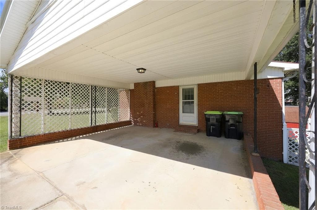 Stick/Site Built at 741 Kennedy Road, Thomasville NC 27360, Thomasville, photo 22 of 34