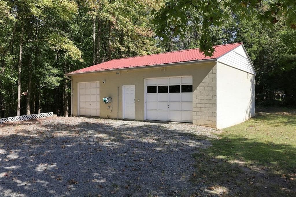 Stick/Site Built at 741 Kennedy Road, Thomasville NC 27360, Thomasville, photo 31 of 34