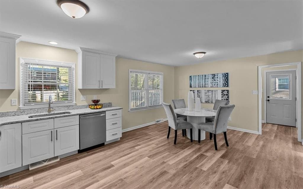 Stick/Site Built at 606 Pleasant Drive, Greensboro NC 27410, Greensboro, photo 10 of 29
