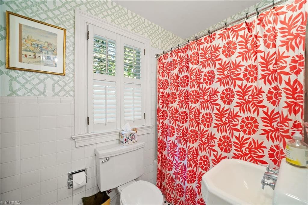 Stick/Site Built at 1010 Kenleigh Circle, Winston-Salem NC 27106, photo 21 of 47