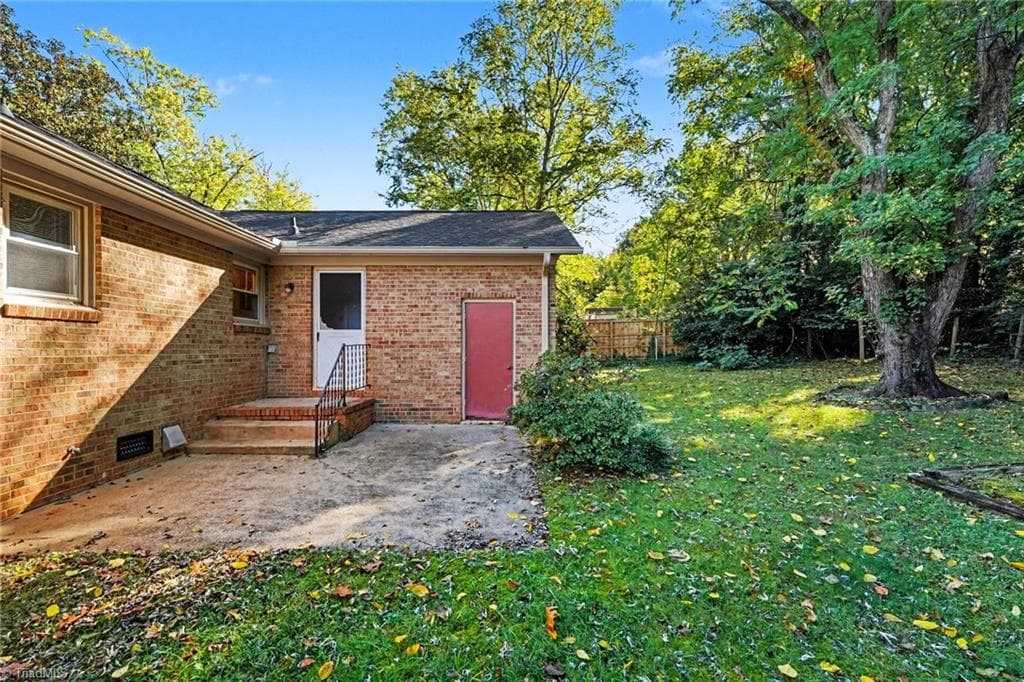 Stick/Site Built at 5311 Bennington Drive, Greensboro NC 27410, Greensboro, photo 29 of 30