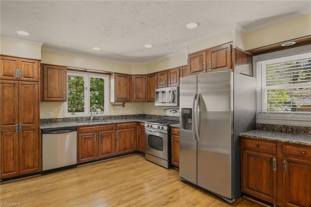 Stick/Site Built at 2980 Kedron Court, Winston-Salem NC 27106, Winston-Salem, photo 11 of 34