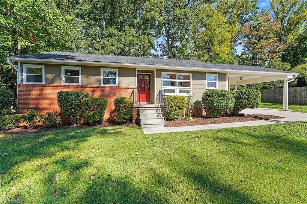 3708 Parkwood Drive, Greensboro NC 27403
