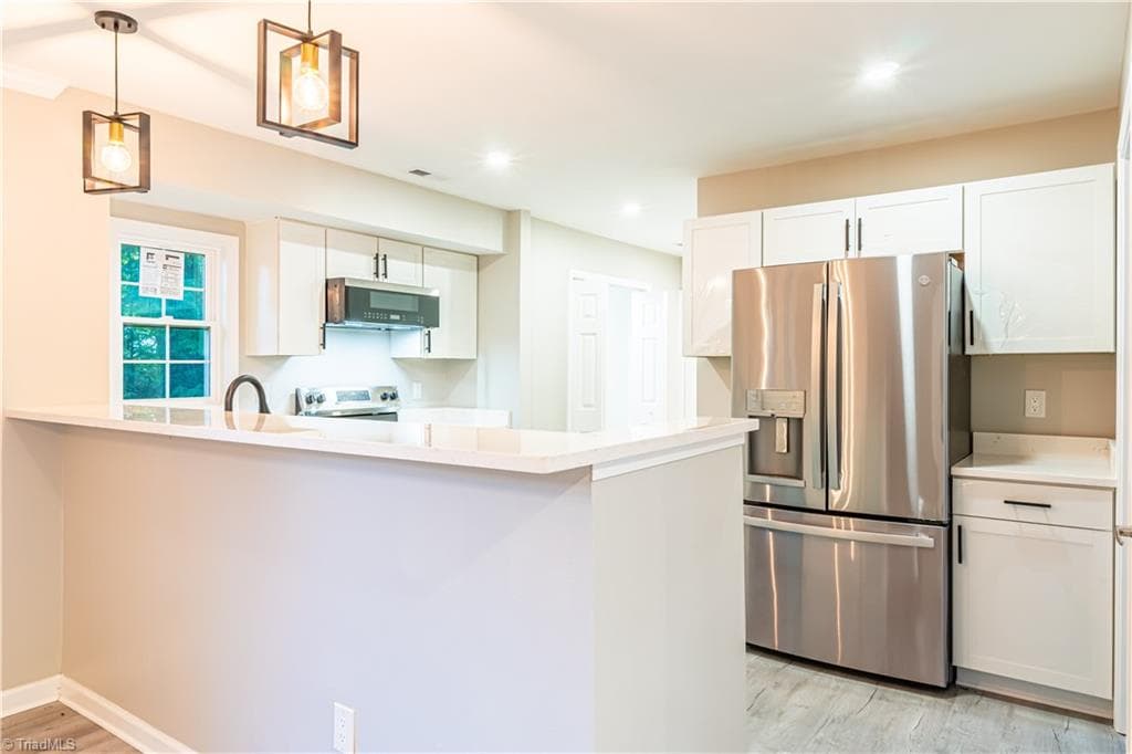 Stick/Site Built at 3 Ivyglen Court, Greensboro NC 27406, Greensboro, photo 12 of 36