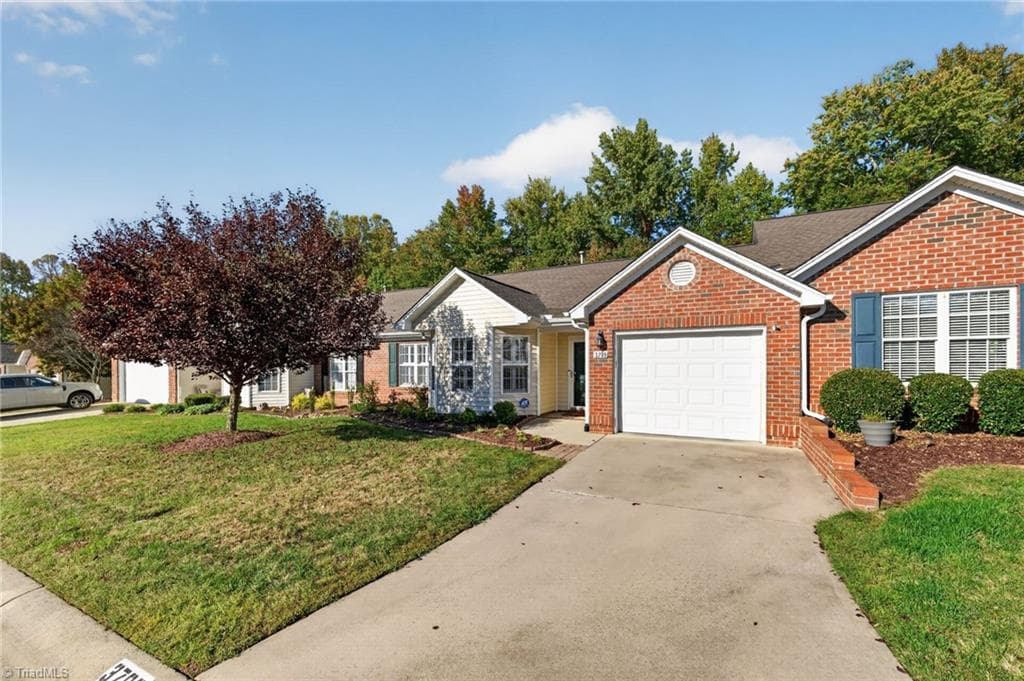 Stick/Site Built at 3709 Tartan Lane, Burlington NC 27215, Burlington, photo 3 of 38
