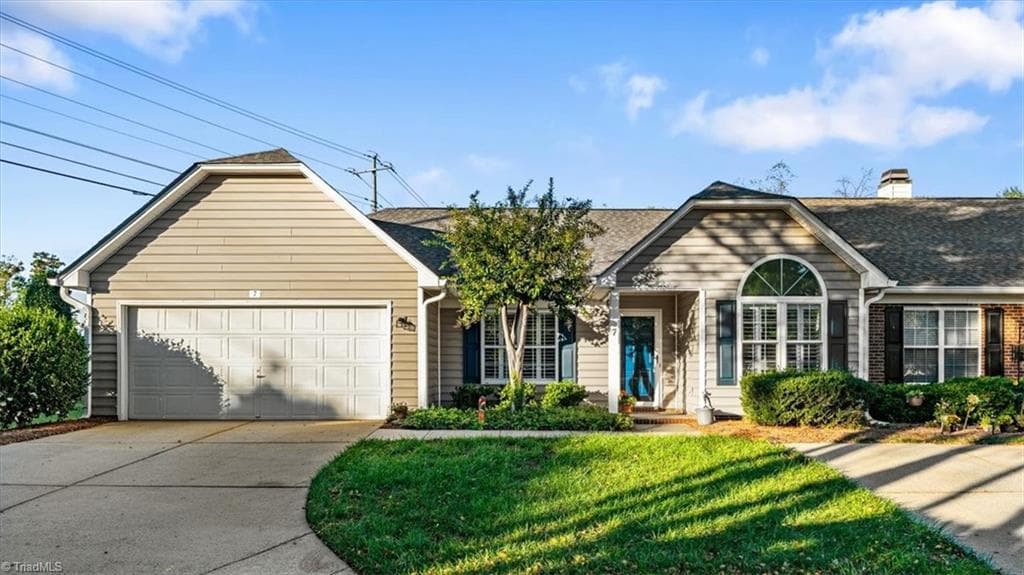 7 Shelburne Court, Greensboro NC 27455