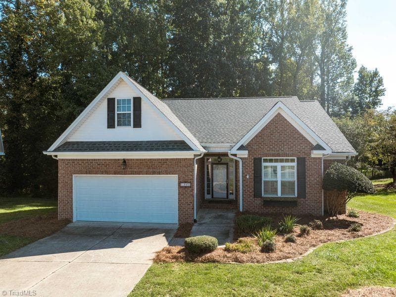 1340 Whitworth Court, Kernersville NC 27284