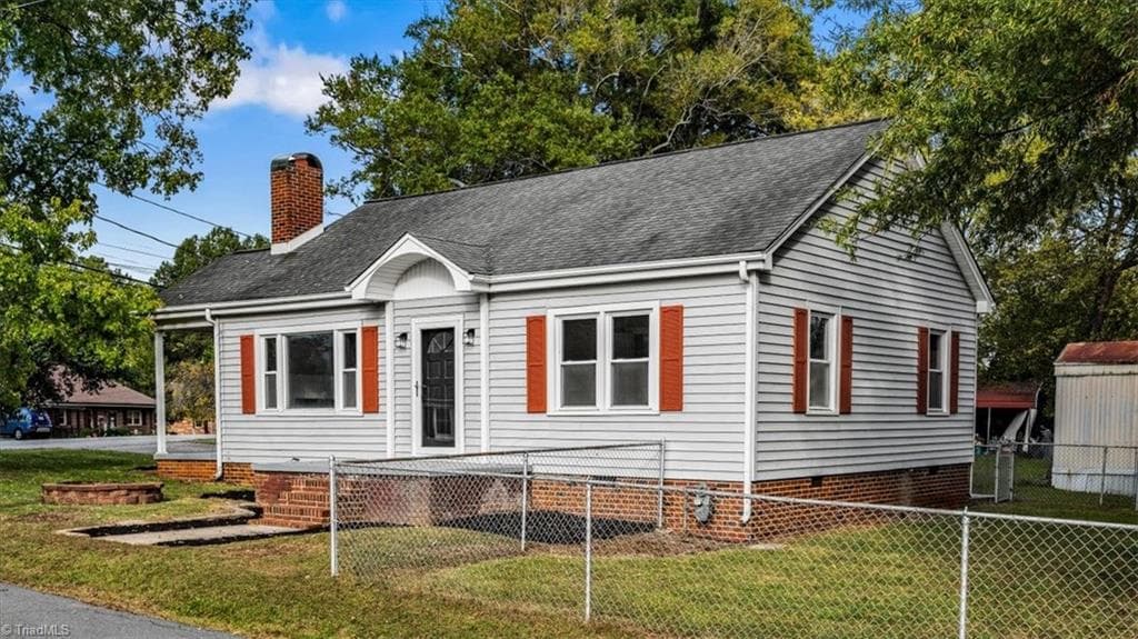 Stick/Site Built at 1024 Lawson Street, Eden NC 27288, Eden, photo 3 of 35