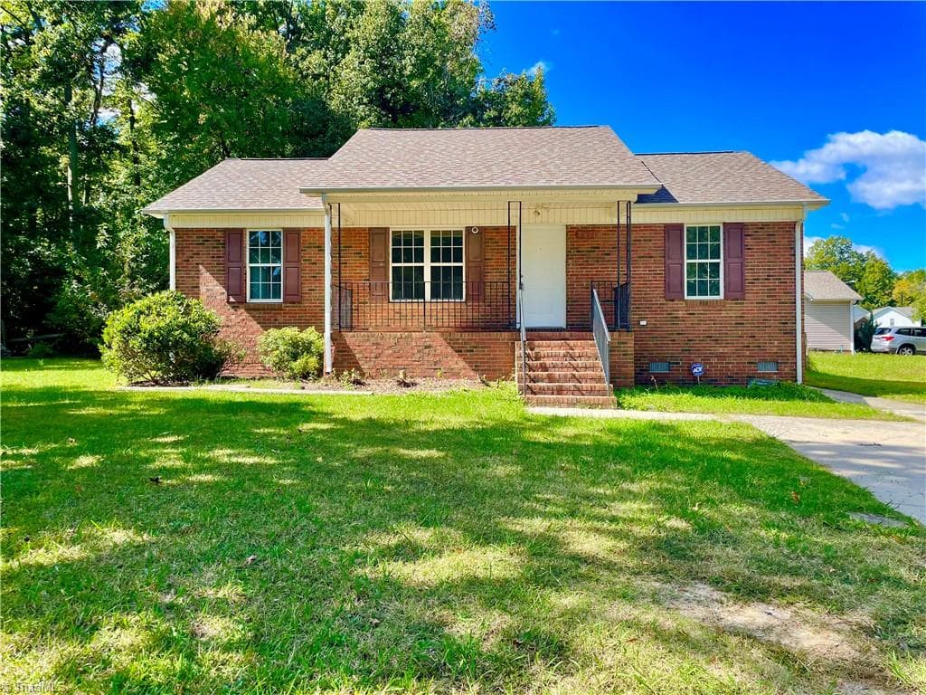797 Carrieland Drive, Greensboro NC 27405