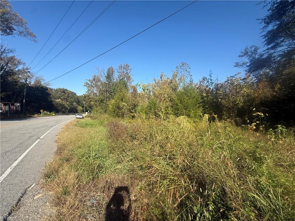 Commercial at 2106 W Old US Highway 64, Lexington NC 27295, Lexington, photo 4 of 6