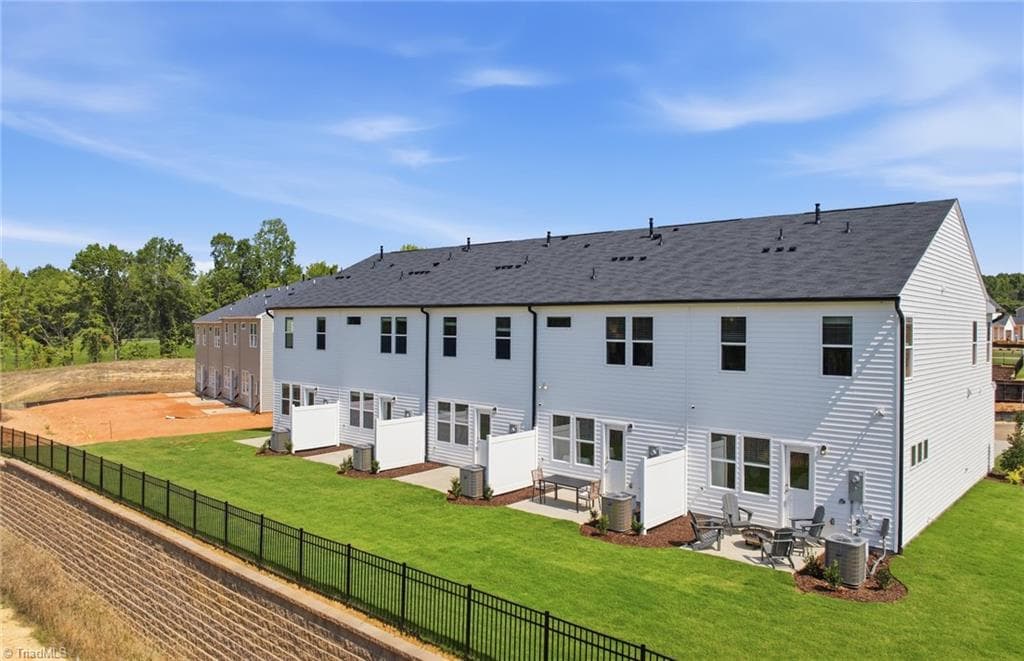 Stick/Site Built at 521 Prosecco Drive, Thomasville NC 27360, Thomasville, photo 29 of 29