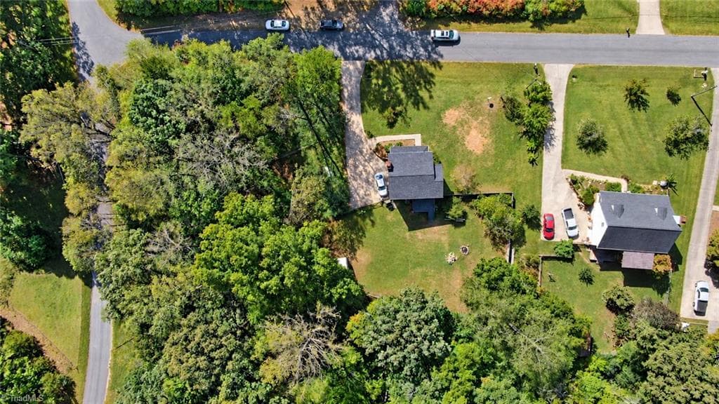 Stick/Site Built at 5051 Commodore Lane, Walnut Cove NC 27052, Walnut Cove, photo 12 of 50
