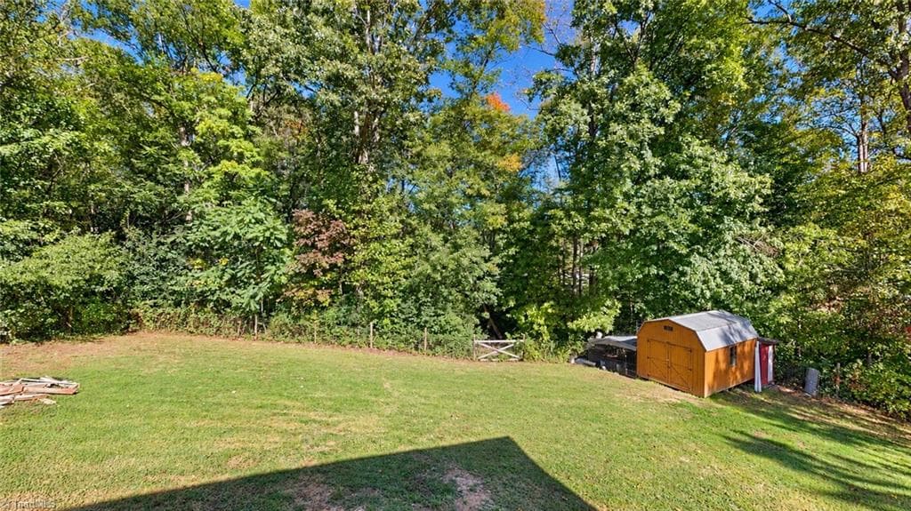 Stick/Site Built at 5051 Commodore Lane, Walnut Cove NC 27052, Walnut Cove, photo 9 of 50